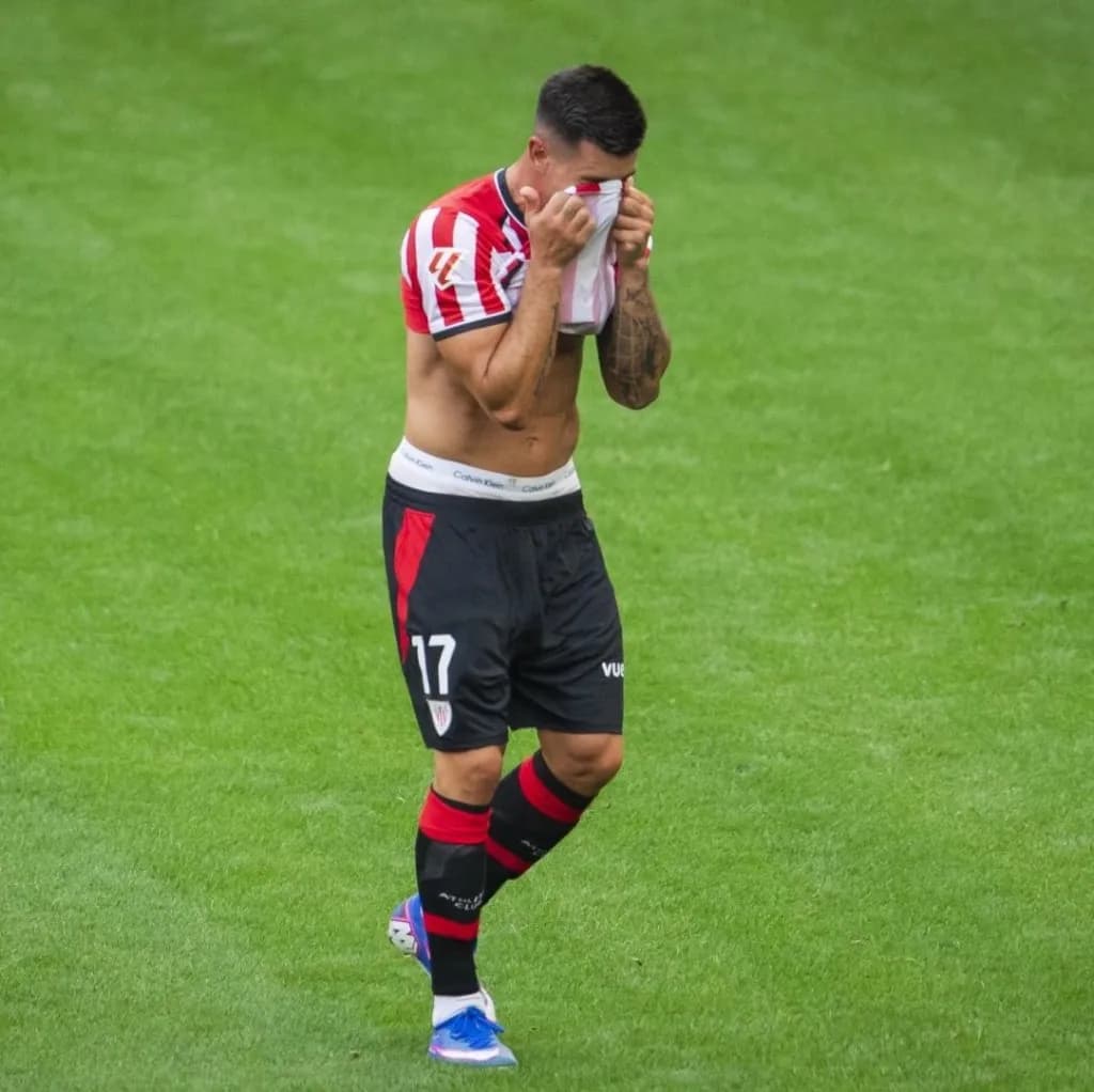Yuri Berchiche, 17, San Mamés. Roja en la jornada 2. El jueves no saltó en Montjuïc.